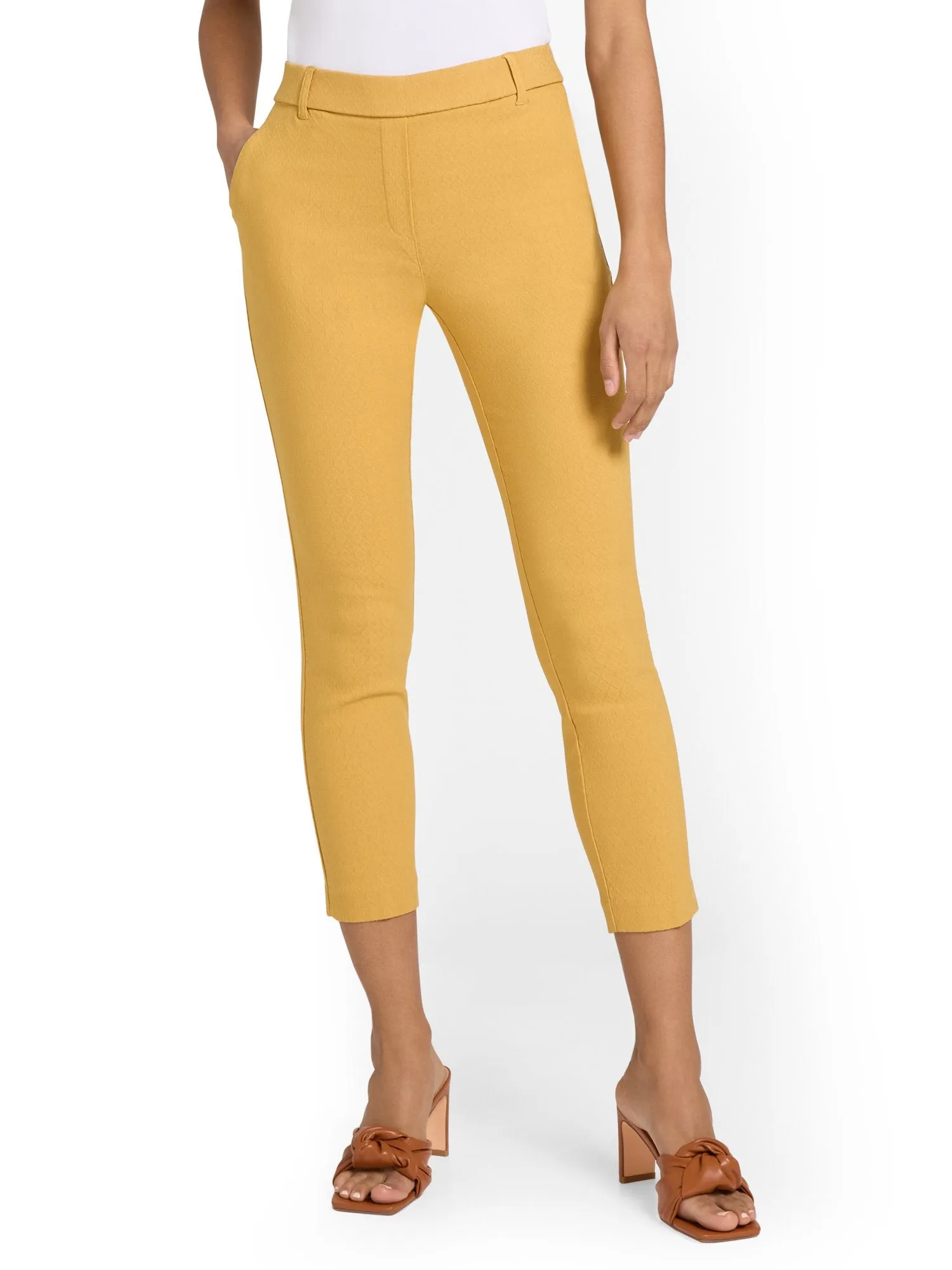 Chapter 1 Pull-On Jacquard Capri Pant - Brands We Love