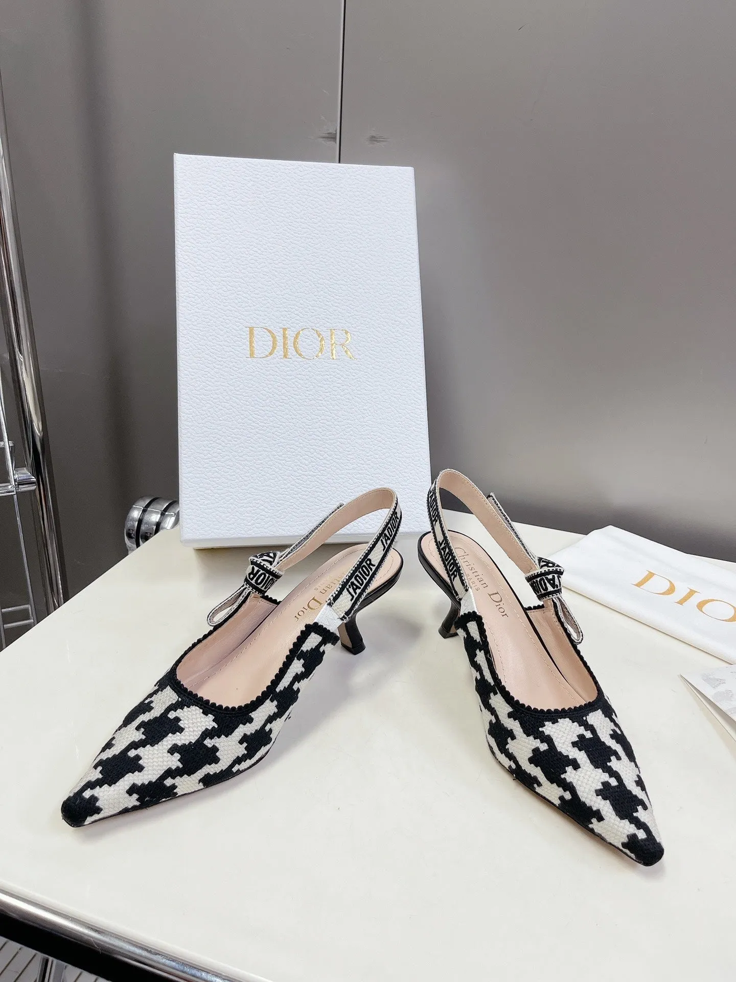 High Quality DIR HIGH HEELS 020