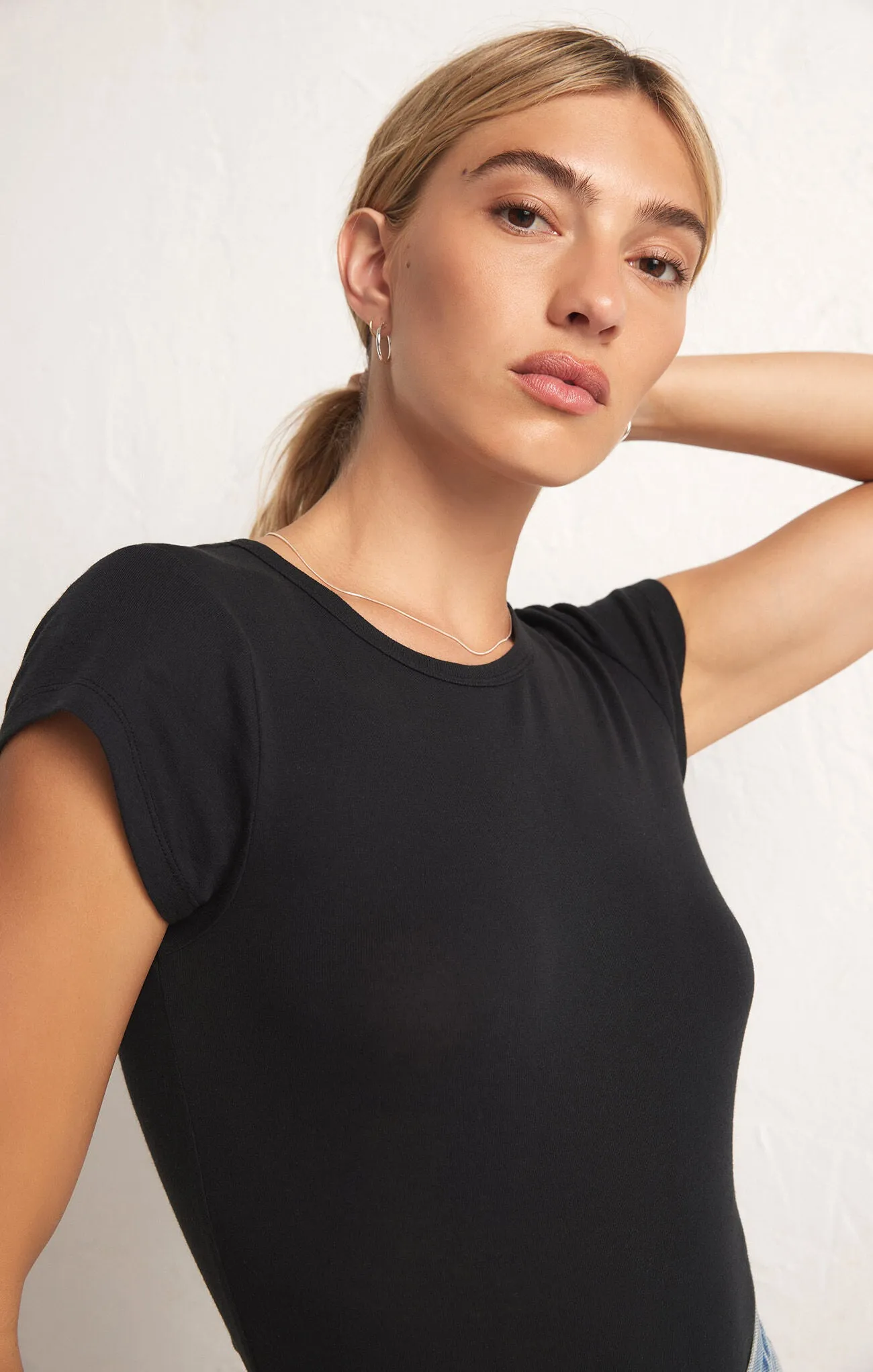 Z SUPPLY - 90'S BABY TEE BLACK